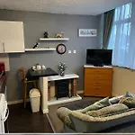 Sarnia Holiday Flats