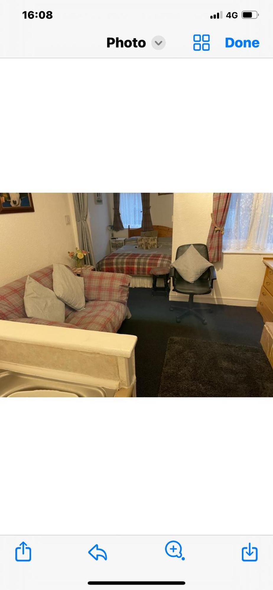 Sarnia Flats Apartment