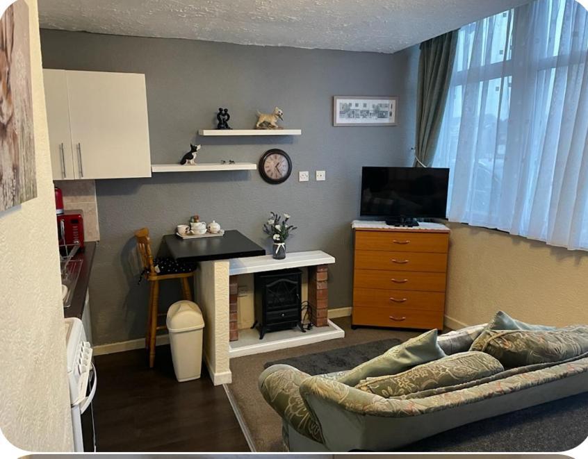 Apartment Sarnia Flats Blackpool
